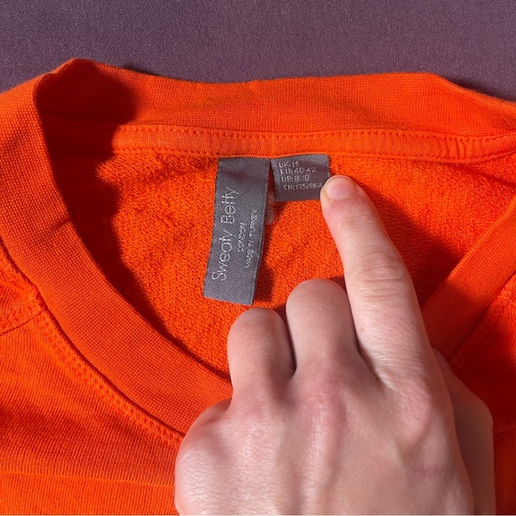 Sweaty Betty After Class Crop Sweatshirt Orange - Size Medium - Cropped Pullover - Picture 2 of 7